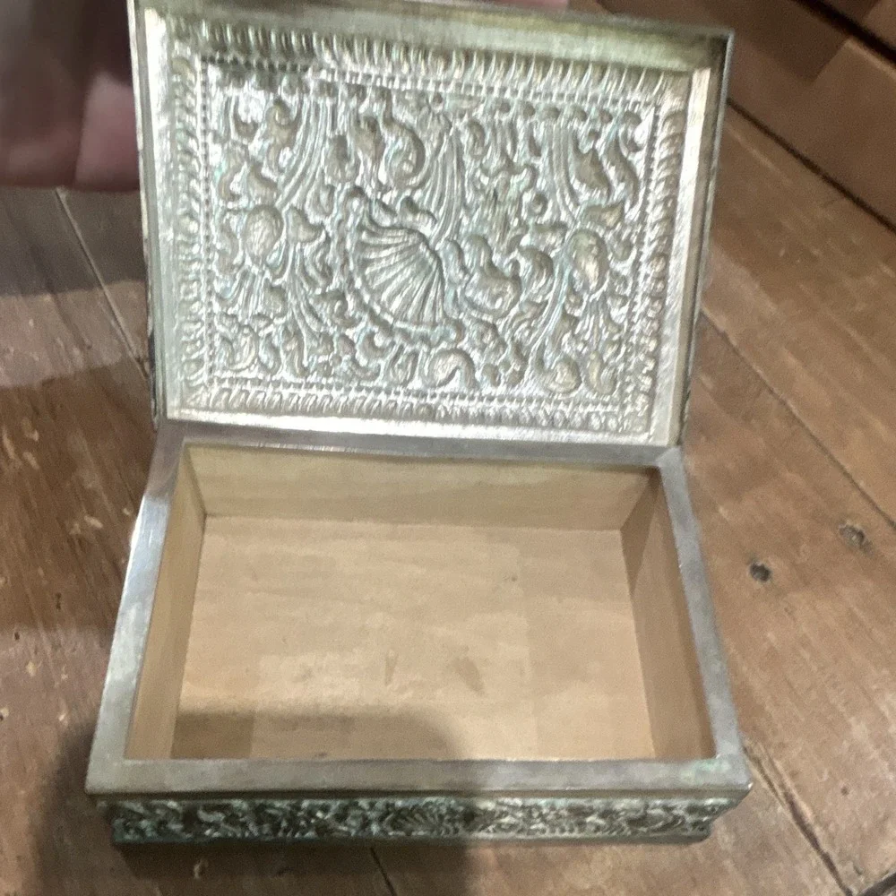 Antique Yogya 800 Silver Box Moeljodihardjo Java Wood Lined Cigar Cigarette Desk